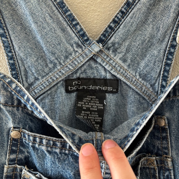 No Boundaries Classic Blue Denim Overalls - Picture 3 of 6